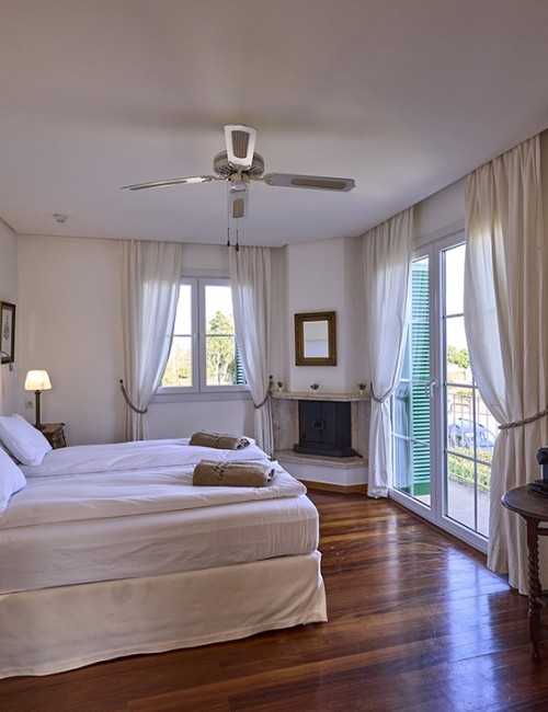 HABITACIÓN DOBLE CON BALCÓN